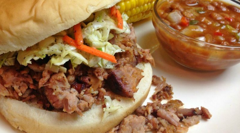Pulled Pork Sandwich, Mom Does Reviews
