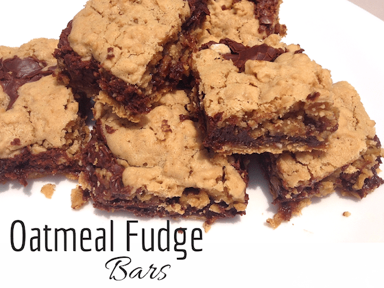 Easy Oatmeal Fudge Bars by Saving You Dinero #ChristmasSweets #ChristmasCookies