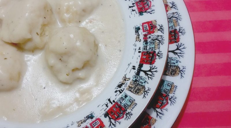 Homemade Chicken & Dumplings #FrugalMeals #WarmMeals #Winter