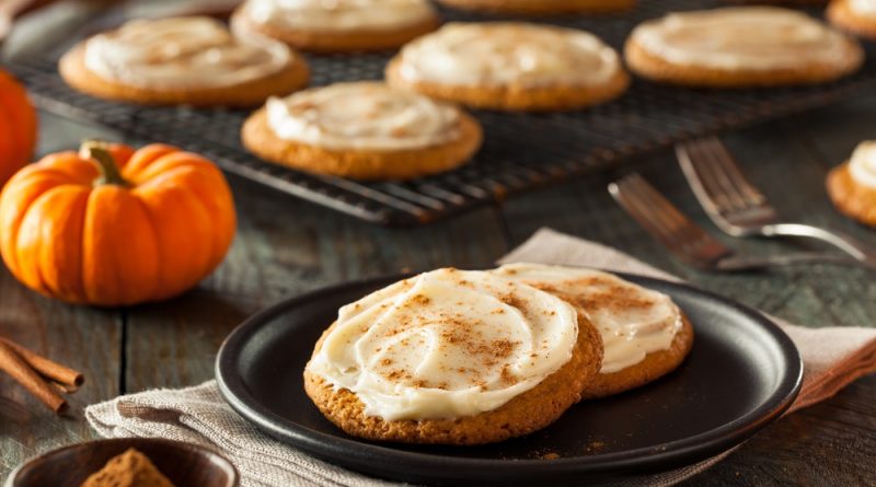 Pumpkin Spice Cookie Cream Cheese Frosting